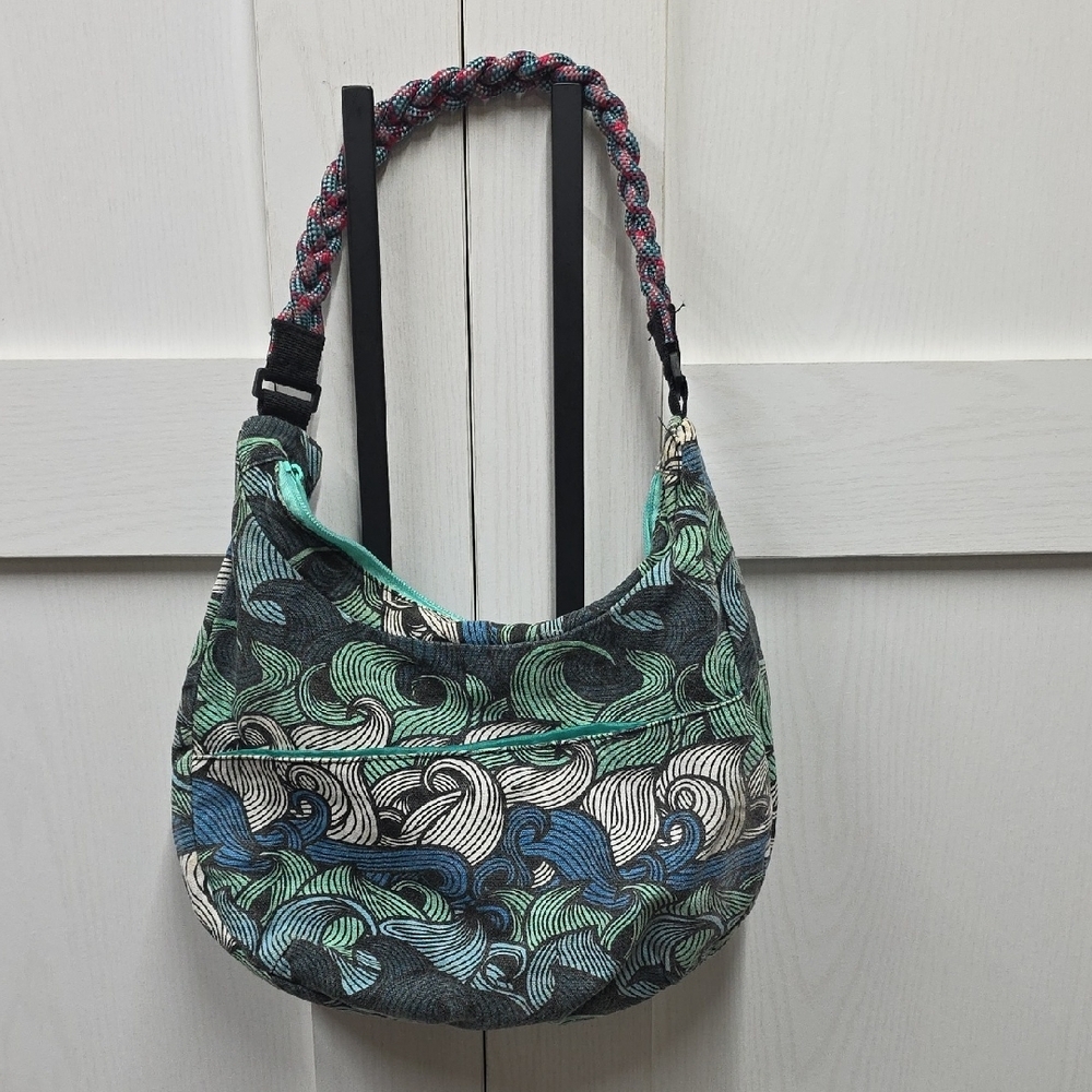 Kavu Swirl Pattern Shoulder Bag - Teal and Black - Picture 5 of 12